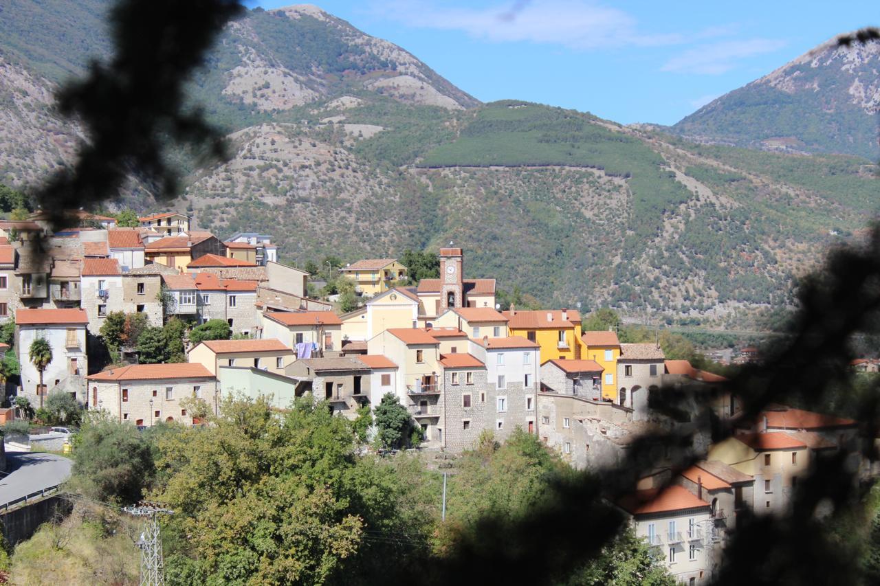 Отель La Chiazzolla Campoli del Monte Taburno Экстерьер фото